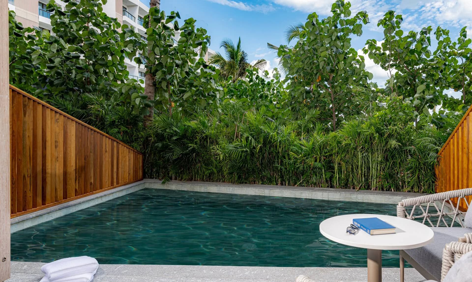 Swim up Pool 1 King Guestroom at Waldorf Astoria Riviera Maya 3